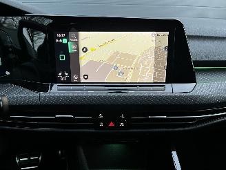 Volkswagen Golf 1.5 eTSI R-LINE AUTOMAAT / NAVI / CRUISE ENZ ENZ picture 16