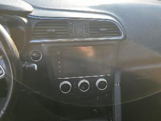 Renault Kadjar 1.3Tce AUTOMAAT / NAVI / CRUISE / CAMERA picture 6