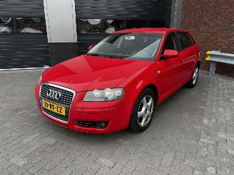uszkodzony samochody osobowe Audi A3 1.6 FSI SPORTBACK 2005/3