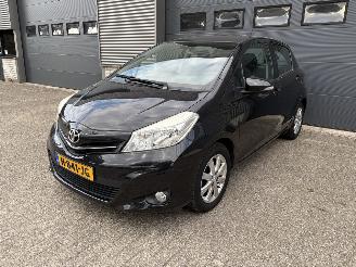 Coche accidentado Toyota Yaris 1.3 VVT-i AIRCO 2014/9