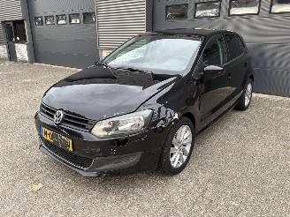 uszkodzony samochody osobowe Volkswagen Polo 1.4i AUTOMAAT / CLIMA / CRUISE 2011/12