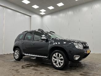 Vaurioauto  passenger cars Dacia Duster 1.2 TCe Laureate Airco 2016/2