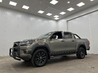 Schade bestelwagen Toyota Hilux 2.8 D-4D Autom. DC 4wd Navi Clima 2023/7