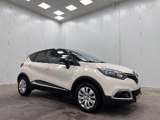 Unfallwagen Renault Captur 0.9 TCe Expression Clima 2013/10