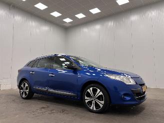 uszkodzony samochody osobowe Renault Mégane Estate 1.4 TCe Bose Panoramadak Clima 2012/3