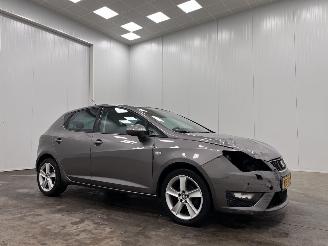 Voiture accidenté Seat Ibiza 1.0 TSI Connect 5-drs Navi Clima 2015/10