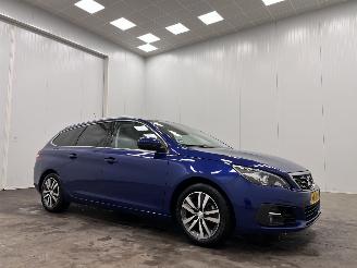Auto incidentate Peugeot 308 SW 1.2 PureTech Panoramadak Navi Clma 2019/1