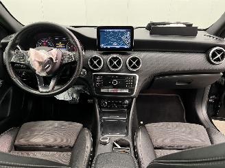 Mercedes A-klasse 180d Autom. AMG Navi Clima picture 11