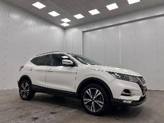 Unfallwagen Nissan Qashqai 1.2i Panoramadak Navi Clima 2018/2