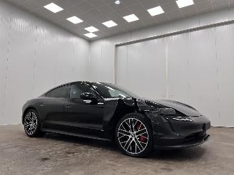  Porsche Taycan 4S Performance Panoramadak 2021/1