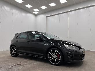 skadebil auto Volkswagen Golf 2.0 TDI GTD Panoramadak Navi Clima 2016/8