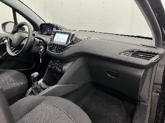 Peugeot 208 1.2 PureTech 5-drs Navi Airco picture 12