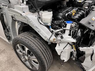 Hyundai Ix20 1.6i Autom.Panoramadak  Navi Clima picture 19