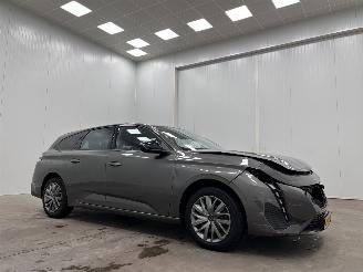 Voiture accidenté Peugeot 308 1.2 PureTech Active Pack Navi Clima 2022/7