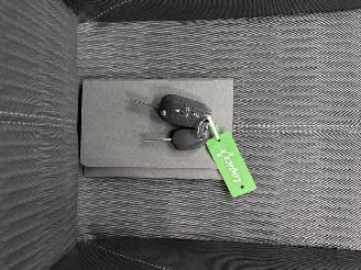 Opel Corsa 1.2 Level 2 5-drs Airco picture 13