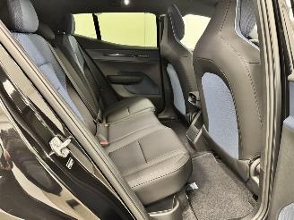 Volvo EX30 Single Motor Extended Range Plus 69 kWh picture 10