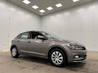 Unfallwagen Volkswagen Polo 1.0 TSI Comfortline 5-drs Airco 2018/1