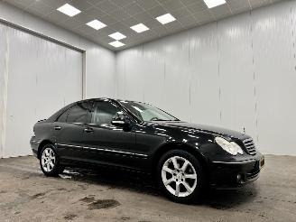 uszkodzony samochody osobowe Mercedes C-klasse 180 Autom.Kompressor Elegance Navi Clima 2007/3