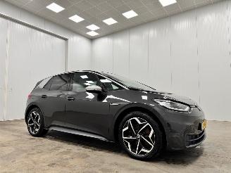 krockskadad bil auto Volkswagen ID.3 First Plus 58 kWh 2020/12