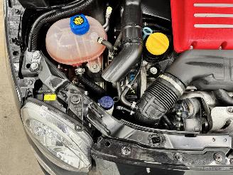 Fiat 500 595C 1.4 T-Jet Abarth Navi Clima picture 16