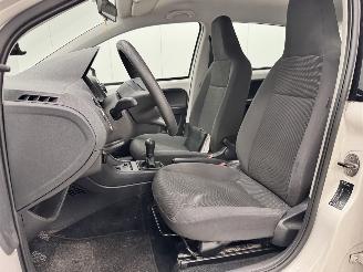 Volkswagen Up! 1.0 Take Up! BMT 5-drs Airco picture 8