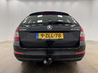 Skoda Octavia Combi 1.6 TDI Ambition Panoramadak Navi Clima picture 6