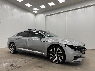 Schadeauto Volkswagen Arteon 2.0 TSI 4Motion Business R Panoramadak Navi Clima 2017/7
