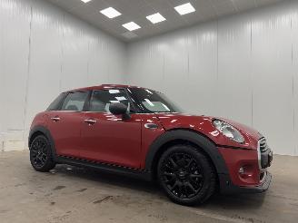skadebil auto Mini One 1.2 One Salt Panoramadak 5-drs Navi Clima 2017/6