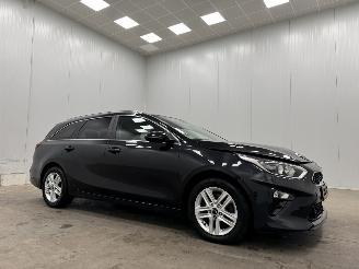 skadebil auto Kia Ceed Sportswagon 1.6 CRDi DynamicPlusLine Navi Clima 2020/6