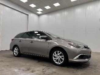Unfallwagen Toyota Auris Touring Sports 1.8 Hybrid Pro Panoramadak Navi Clima 2015/8