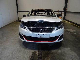 Démontage voiture Peugeot 308 GTI 270 2015/11