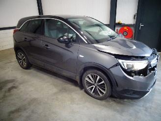 Purkuautot passenger cars Opel Crossland 1.2 thp 2019/9