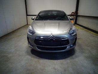 Coche siniestrado Citroën DS5 2.0 HDI HYBRIDE 2012/10