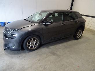Salvage car Citroën C4 cactus 1.5 hdi 2019/6