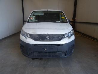 Uttjänta bilar auto Peugeot Partner 1.6 HDI 2022/11