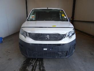 Salvage car Peugeot Partner 1.6 HDI 2022/11