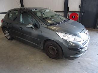 Uttjänta bilar auto Peugeot 207 1.4 16V 2007/1