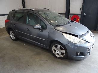 Sloopauto Peugeot 207 1.6 VTI 2010/1
