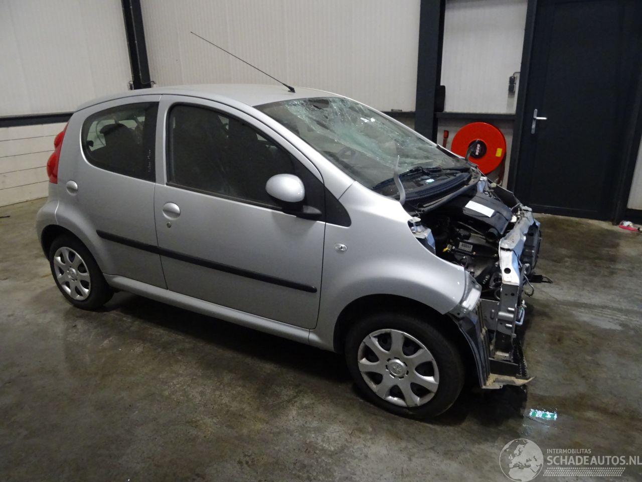 Peugeot 107 1.0