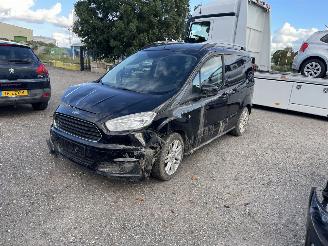 disassembly passenger cars Ford Tourneo Courier 1.0 ecoboost 2016/1