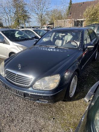 Uttjänta bilar auto Mercedes S-klasse S500 v8 2000/1