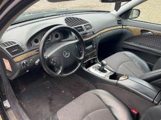 Mercedes E-klasse E (W211), Sedan, 2002 / 2008 3.2 E-320 CDI 24V picture 4