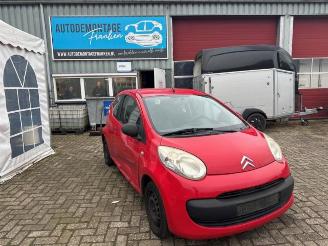 Coche siniestrado Citroën C1 C1, Hatchback, 2005 / 2014 1.0 12V 2008/2
