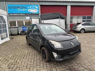 Uttjänta bilar auto Renault Twingo Twingo II (CN), Hatchback 3-drs, 2007 / 2014 1.2 16V 2010/2