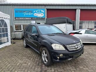 Dezmembrări autoturisme Mercedes ML ML II (164/4JG), SUV, 2005 / 2011 3.0 ML-280 CDI 4-Matic V6 24V 2008/7