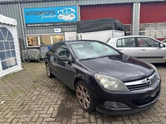 Vrakbiler auto Opel Astra Astra H GTC (L08), Hatchback 3-drs, 2005 / 2011 1.6 16V Twinport 2006/7
