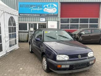 Salvage car Volkswagen Golf Golf III Cabrio (1E), Cabrio, 1993 / 1998 2.0 1996/1