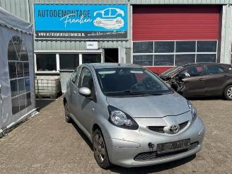 Salvage car Toyota Aygo Aygo (B10), Hatchback, 2005 / 2014 1.0 12V VVT-i 2007/10