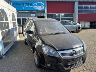Dezmembrări autoturisme Opel Zafira Zafira (M75), MPV, 2005 / 2015 2.2 16V Direct Ecotec 2007/10