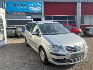 Vrakbiler auto Volkswagen Touran Touran (1T1/T2), MPV, 2003 / 2010 1.4 16V TSI 140 2010/3